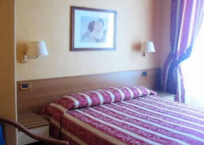 Milazzo 2* Roma